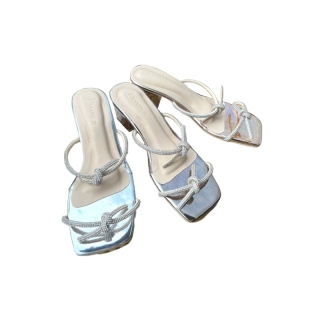 โปรโมชั่น : DINN สูงเพชรปม2นิ้ว รองเท้าเปิดส้น รองเท้าแตะส้นสูง 2 นิ้ว ไซส์45-36