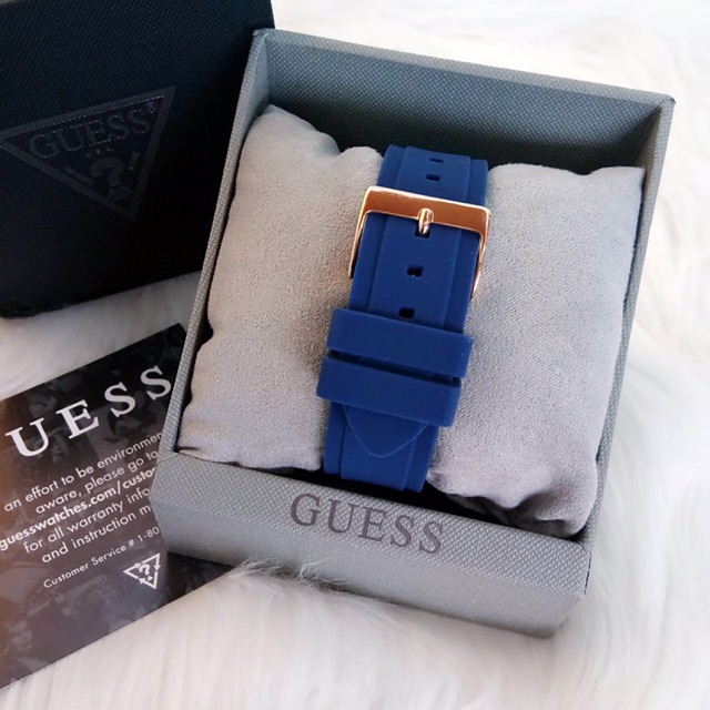 นาฬิกาguess-สายซิลิโคน-ของแท้-จากอเมกา