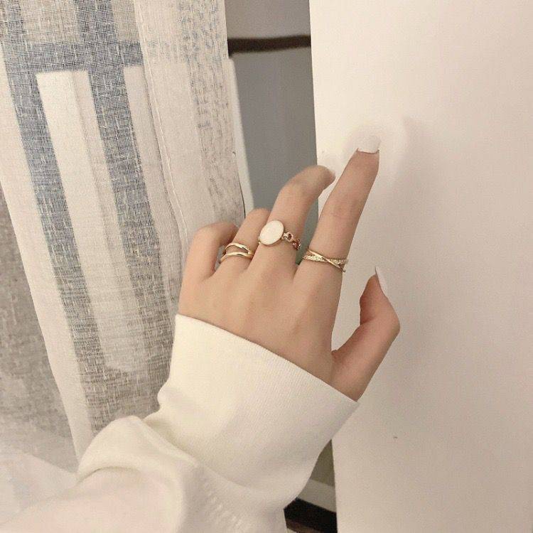 ภาพสินค้าปรับขนาดได้ แหวน เซ็ทละ 3 วง แหวนวินเทจ แหวนแฟชั่น เครื่องประดับสำหรับผู้หญิง สไตล์เกาหลี R15 จากร้าน pomns13 บน Shopee ภาพที่ 4