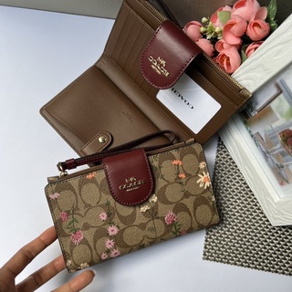 🎀 (สด-ผ่อน) กระเป๋าสตางค์ ใส่มือถือ ลายดอก COACH C8729 TECH WALLET IN SIGNATURE CANVAS WITH WILDFLOWER PRINT