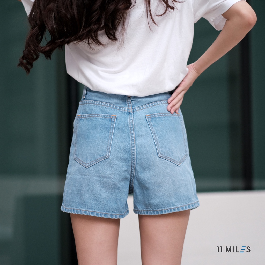 กางเกงยีนส์เอวสูงผู้หญิง-11miles-high-waist-denim-shorts-jeans