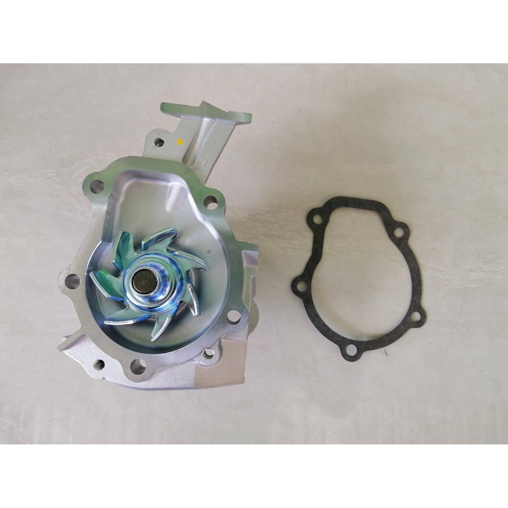 ปั๊มน้ำ-suzuki-แครี่-f6a-ปี1990-1991-gmbแท้ๆ-ราคาลูกละ1000บาท