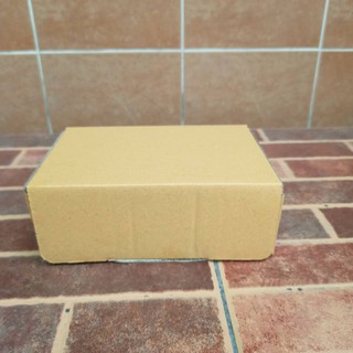 กล่องสีน้ำตาล แพค 100ใบ  ไดคัท ไซส์ o กล่องพัสดุ กล่องไปรษณีย์ ขนาด 0 (11x17x6ซม.)  กล่องแพคของ
