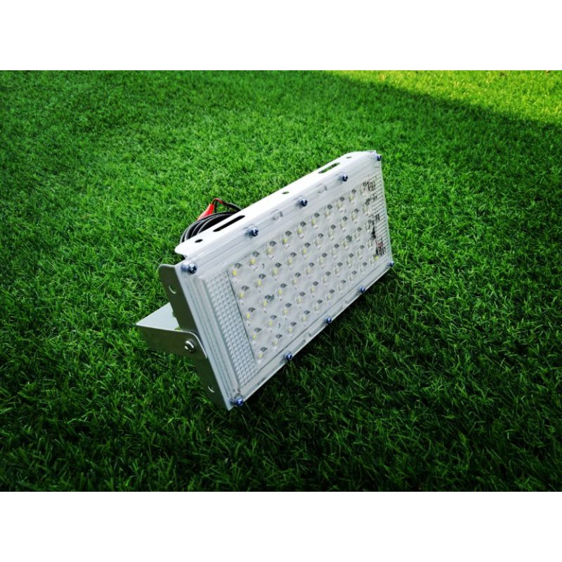 ไฟสปอร์ตไลท์led-ไฟled50w100w-ไฟled-dc12-85v