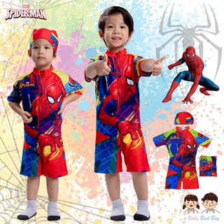 ชุดว่ายน้ำเด็กผู้ชาย Spiderman บอดี้สูทเสื้อแขนสั้นกางเกงขาสั้น มาพร้อมหมวกว่ายน้ำและถุงผ้า สุดเท่ห์ ใส่สบาย