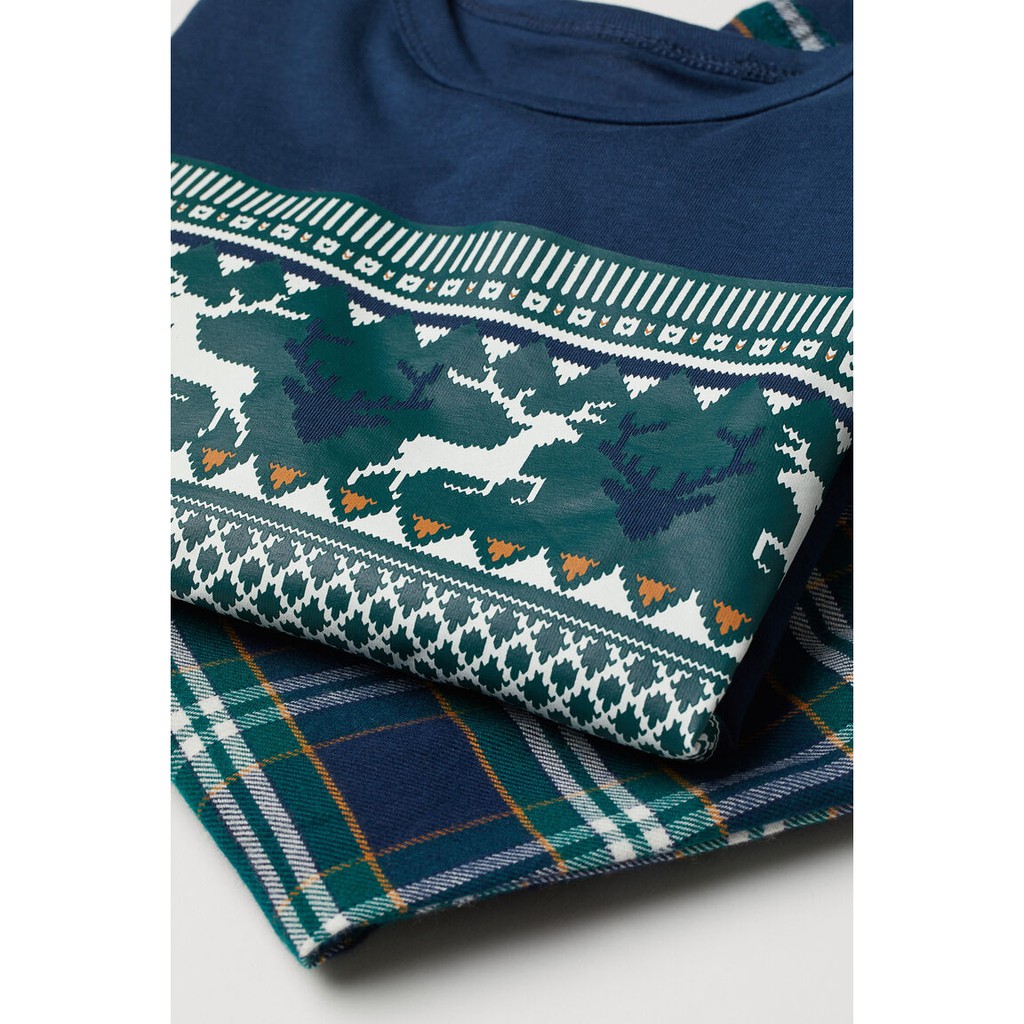 h-amp-m-ชุดนอนเด็ก-เสื้อแขนยาวสีน้ำเงินลายกวางเรนเดียร์-reindeer-กางเกงขายาวสีน้ำเงินเขียวลายสก็อต