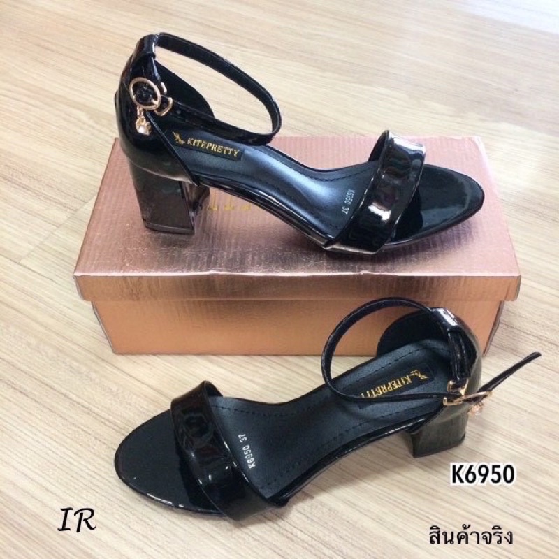 รองเท้า-คลาสสิคและยังดูสวยแบบร่วมสมัยที่สุด-k6950