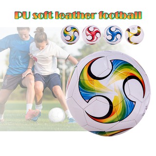 ภาพขนาดย่อของภาพหน้าปกสินค้าลูกฟุตบอล ลูกฟุตบอลหนังPU ลูกบอลหนังเย็บ เบอร์5 ลูกบอล 3สี Soccer Ball พร้อมส่ง จากร้าน ovtravl บน Shopee