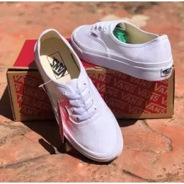 vans-authentic-classic-white-อุปกรณ์ครบกล่อง-พร้อมกล่อง-ถ่ายจากสินค้าจริง