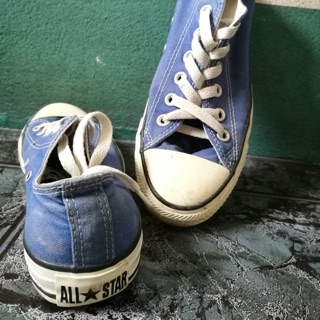 Converse สีน้ำเงินขาว