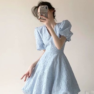 🔥Hot Sale/🌻💞Blue French Puff Sleeve Dress 2022 Small Waist Temperament V-Neck Puff Skirt Sweet เสื้อเชิ้ตแขนสั้น