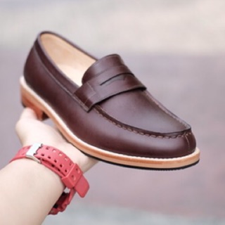 Hustle premium oil pull up loafer : penny loafer สอบถามก่อนสั่งซื้อ