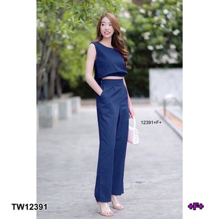 TW12391 Set 2 ชิ้น เสื้อทรงครอปแขนกุด แต่งผูกโบว์หลัง ผ้าซ่าร่า + กางเกงขากระบอกยาว เอวยืดสม็อคหลัง มีกระเป๋าล้วง