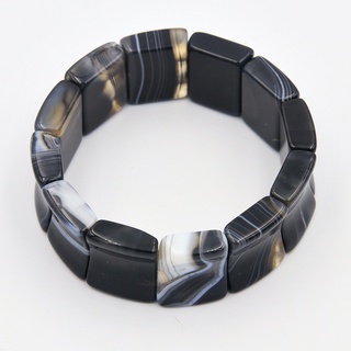 กำไลอาเกตดำ Black Agate หน้ากว้าง 21 มม วงใน 64 มม.