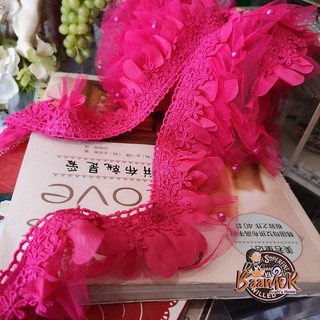 1y 90cm ผ้าลูกไม้ ระบายข้าง ติดมุก  ขนาดกว้าง 6 cm x ความยาว 90 เซนติเมตร LACE680123