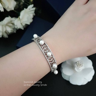 Diamond Bangle กำไลเพชร CZ แท้  ดีไซน์โมเดิร์น งานเพชรรอบวงอย่างดีค่ะงานฝังเป๊ะมากกกกกกก  งานฝังเพชร