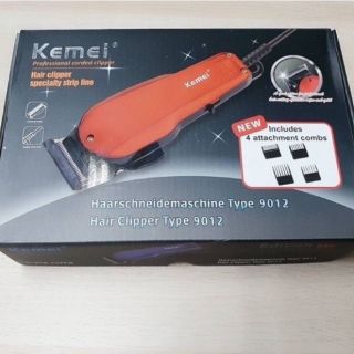 สินค้า KEMEI KM9012 / KM-9012 ปัตตาเลียนตัดผม แบตตาเลี่ยนตัดผม KM9012 แข็งแรง ทนทาน สีสันสวยงาม ของแถมในกล่อง