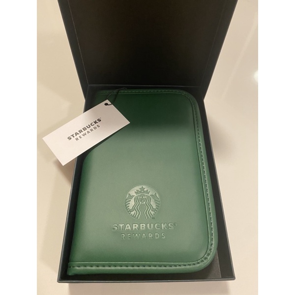 starbuck-passport-bag