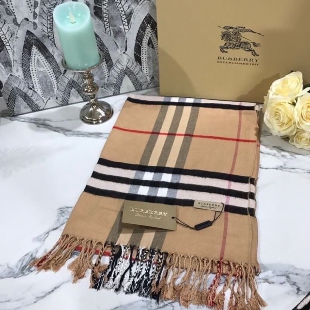 ผ้าพันคอburberry-scarf