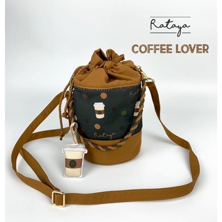 Rataya กระเป๋าทรงกลมใบใหญ่ลาย Coffee Lover