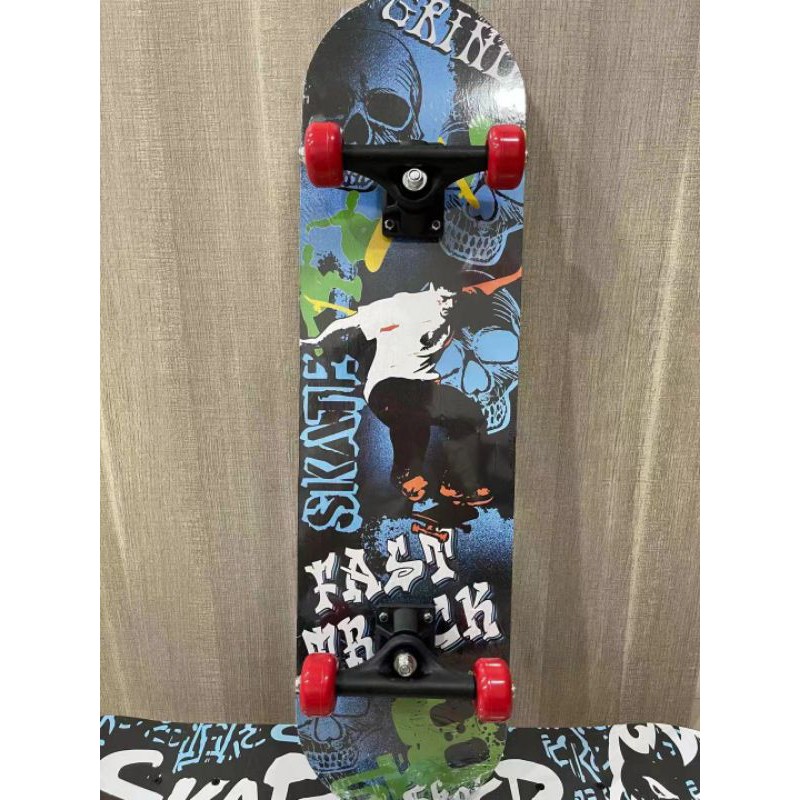 ภาพหน้าปกสินค้า️(ส่งจากไทยใหม่)​สเก็ตบอร์ด Skateboards ขนาด80*20*10cm เมเปิ้ลเกรดเอ รุ่น001 จากร้าน good21home บน Shopee