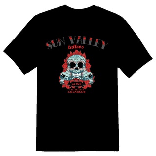 เสื้อยืดโอเวอร์ไซส์เสื้อยืด ผ้าฝ้าย พิมพ์ลาย Sun Valley Tattoo Los Angeles California สําหรับผู้ชายS-4XL