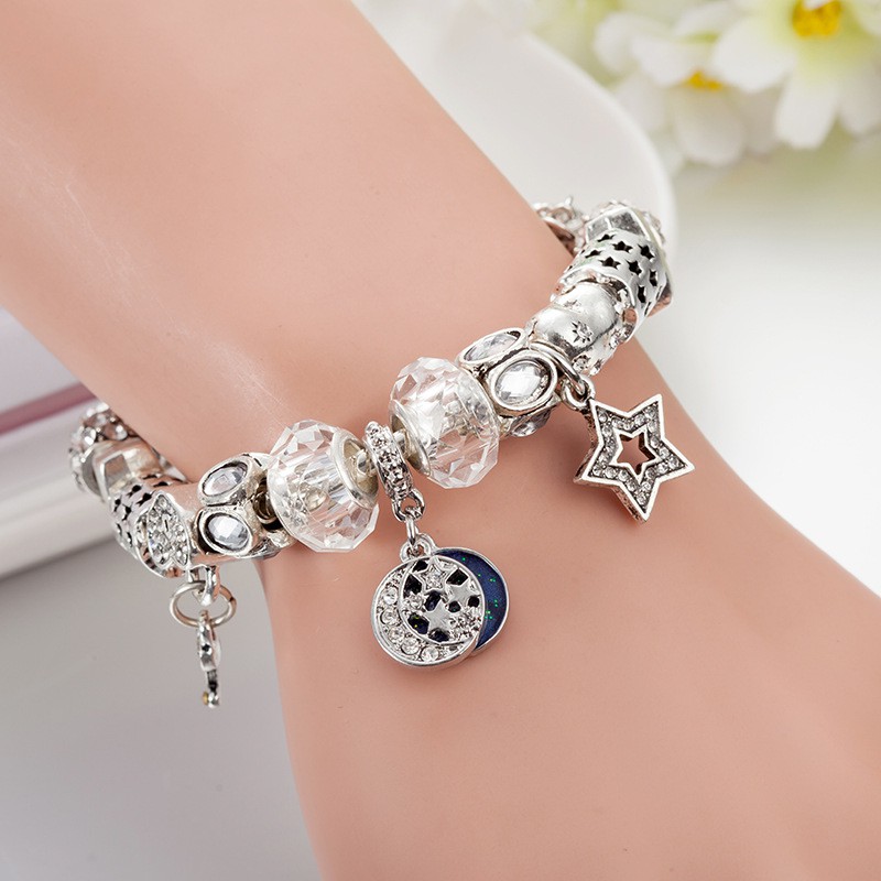 สร้อยข้อมือแฟชั่น-blue-pandora-bracelet