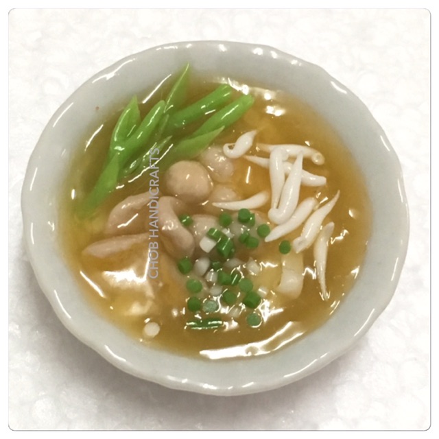 อาหารจิ๋ว-ก๋วยเตี๋ยวลูกชิ้นน้ำใสชามจิ๋ว-โมเดลอาหารไทยจิ๋ว-miniature-thai-food-model