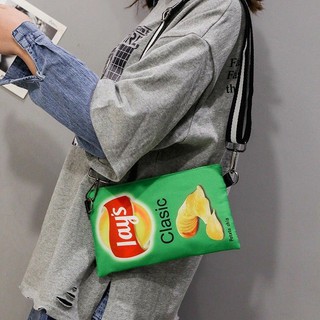 ภาพหน้าปกสินค้าพร้อมส่ง กระเป๋าสะพายข้างเลย์ กระเป๋าLays Clasic กระเป๋าสะพายข้าง กระเป๋าแฟชั่น กระเป๋าสุดชิค ที่เกี่ยวข้อง