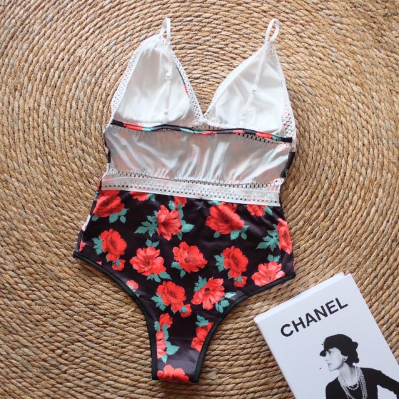 บอดี้สูท-สายเดี่ยว-รุ่น-กุหลาบ-รุ่น-nicha-freesize-อก30-42เอว-24-32-สะโพก32-38-ยาว27-รายละเอียดไซส์อ่านได้ที่ใต้โพสย์