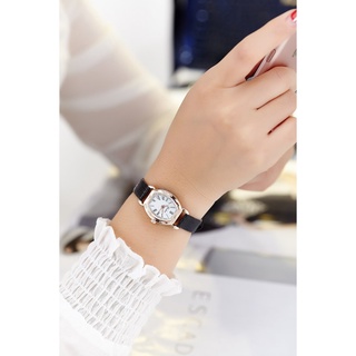 ภาพขนาดย่อของภาพหน้าปกสินค้าAMELIA AW168 นาฬิกาข้อมือผู้หญิง นาฬิกา วินเทจ นาฬิกาผู้ชาย นาฬิกาข้อมือ นาฬิกาแฟชั่น Watch นาฬิกาสายหนัง พร้อมส่ง จากร้าน amelia_sp บน Shopee ภาพที่ 1