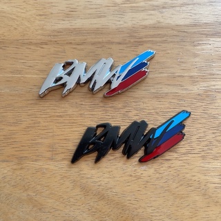 โลโก้ BMW โลหะ ขนาด 8.5x2.5cm