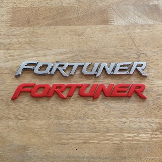 โลโก้ FORTUNER ตัวหนังสือฝาท้าย