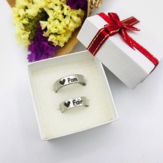 ภาพหน้าปกสินค้าแหวนสลักชื่อคู่รัก แหวนแสตนเลสแท้สลักชื่อฟรี ซึ่งคุณอาจชอบสินค้านี้