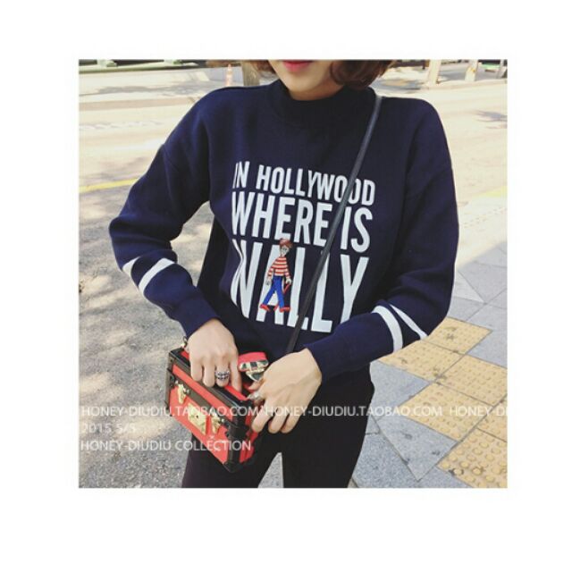 in-hollyewood-where-is-wally-สีน้ำเงิน