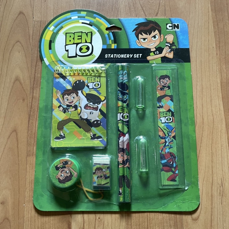 ชุดเครื่องเขียนเด็กben10