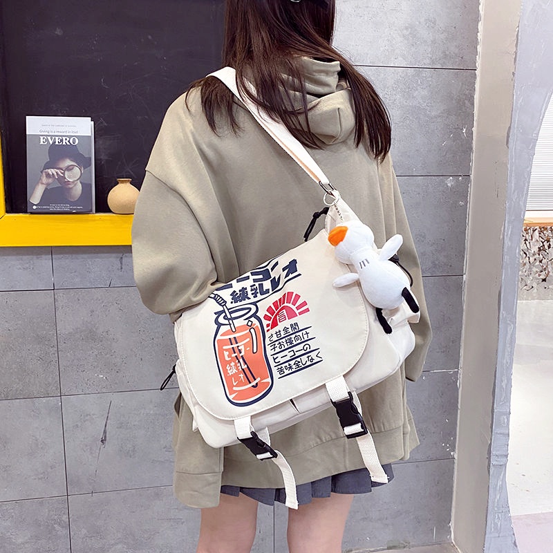 กระเป๋าสะพายข้างแบบแมสเซนเจอร์ญี่ปุ่น-นักเรียนม-ปลายสไตล์เกาหลีรุ่นใหม่ความจุขนาดใหญ่กระเป๋า