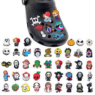 CROCS Jibbitz ใหม่ เข็มกลัด ลายการ์ตูนฮาโลวีน สําหรับตกแต่งรองเท้าแตะ ของขวัญคริสต์มาส DIY