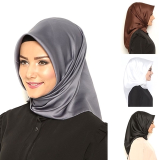 ภาพหน้าปกสินค้าผ้าคลุมฮิญาบ ผ้าไหม สีพื้น สำหรับผู้หญิง ซึ่งคุณอาจชอบสินค้านี้