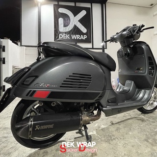 สติกเกอร์ลายคาด Vespa GTS แบบตรง (ต้องการเปลี่ยนสีทักแชทได้เลยค่ะ)