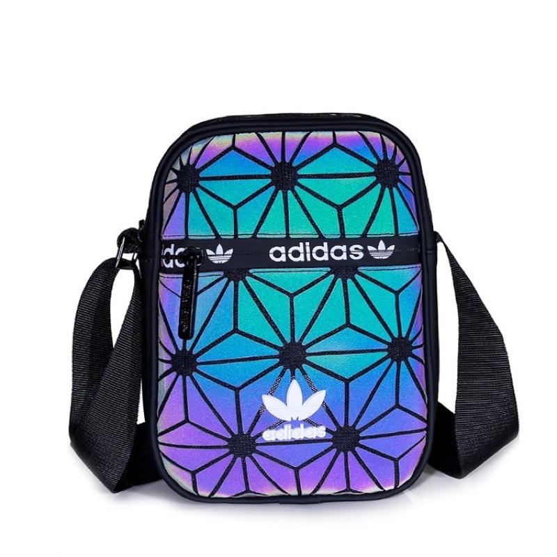 adidasกระเป๋าคาดเอว คาดอก สะพายหลัง สะพายข้าง สุดเท่ห์ adidasman and women's Shoulder Bag
