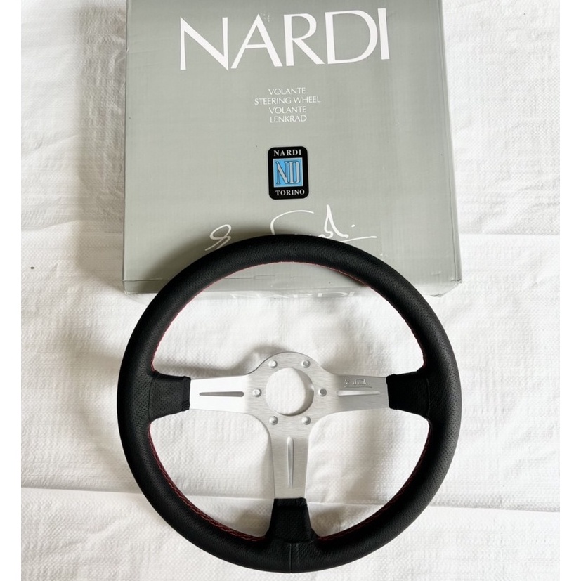 พวงมาลัย-nardi-ก้านยก-มี-3-สีพร้อมส่ง-พร้อมอุปกรณ์ครบชุด