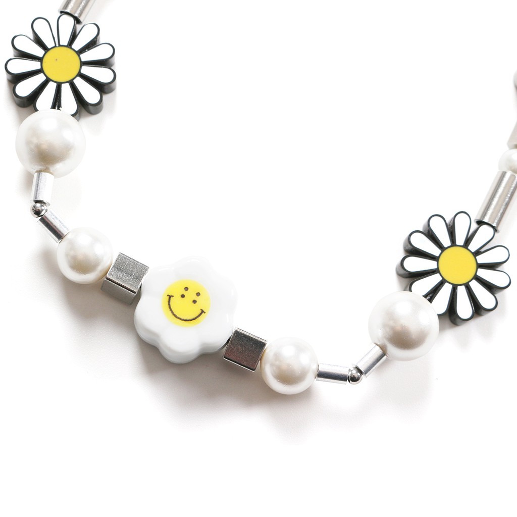 salute-flower-anarchy-necklace