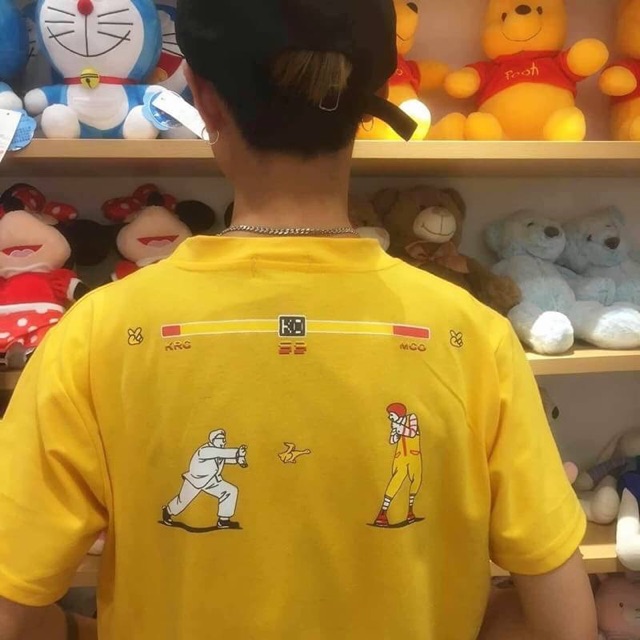 เสื้อยืดสีเหลืองkfc-amp-mcdonald