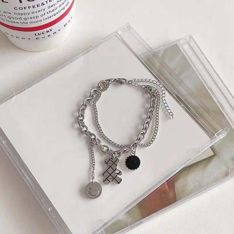เครื่องประดับ-สร้อยข้อมือ-จี้เหรียญ-รูปหมี-สีเงิน-แฟชั่นสําหรับผู้หญิง