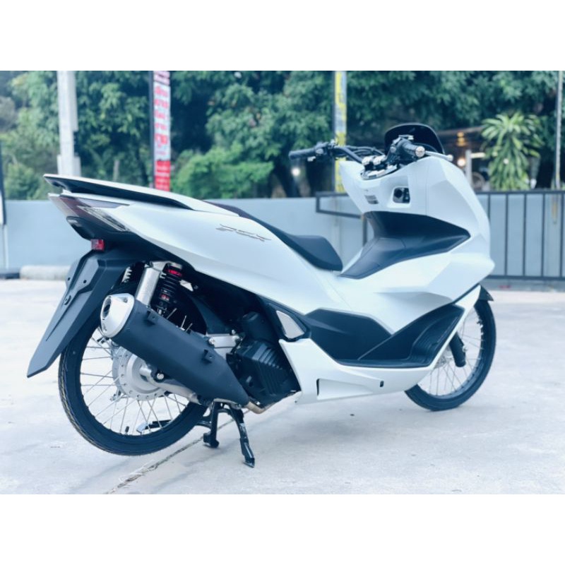 แฮนด์หมอบ-ทรงกลางแฮนด์มงกุฏ-pcx-สีดำ