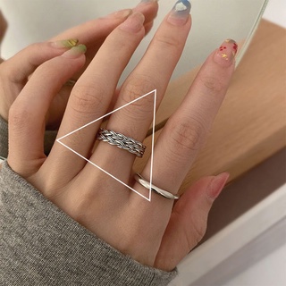 ภาพหน้าปกสินค้าแหวนนิ้วมือออกแบบแฟชั่นสไตล์แฟชั่นเกาหลีออกแบบเปิดนิ้วสไตล์แฟชั่น ซึ่งคุณอาจชอบราคาและรีวิวของสินค้านี้