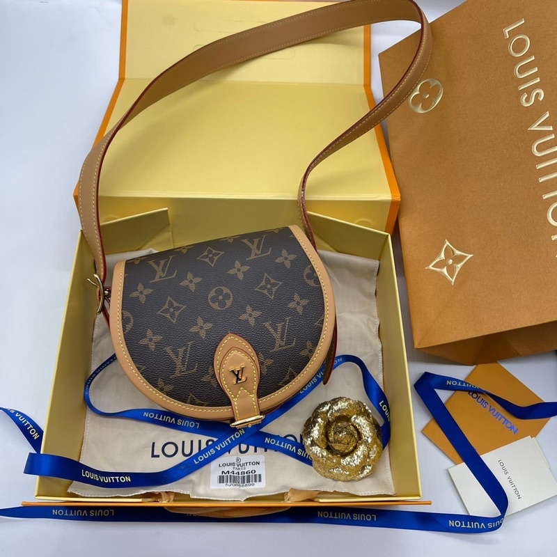 louis-vuitton-original-grade-18cm-รุ่นใหม่ชนช็อป-งานคุณภาพ-ถ่ายจากสินค้าจริงค่ะ