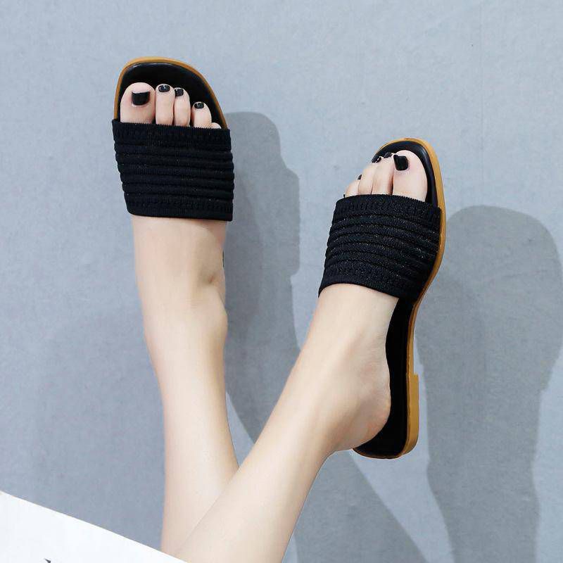 ภาพสินค้ารองเท้าผู้หญิง รองเท้าราคาถูก รองเท้าเกาหลี รองเท้าแฟชั่น รองเท้าสุดฮิต มีทั้งขายปลีก/ขายส่ง จากร้าน i.n.x.shop บน Shopee ภาพที่ 3