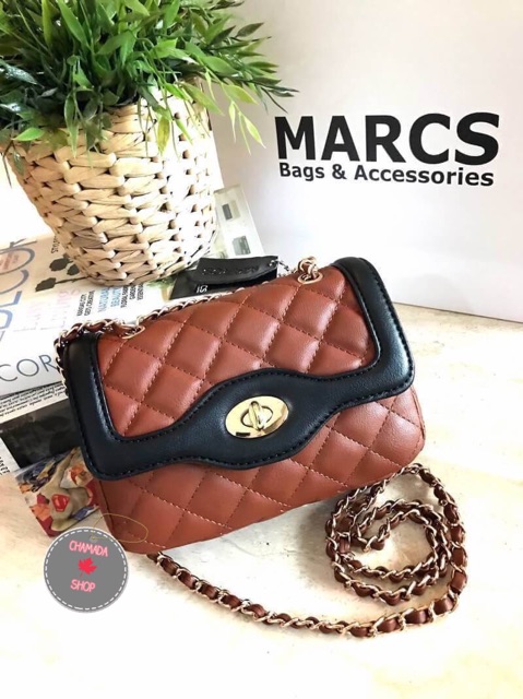 marcs-mini-quilted-chain-shoulder-bag